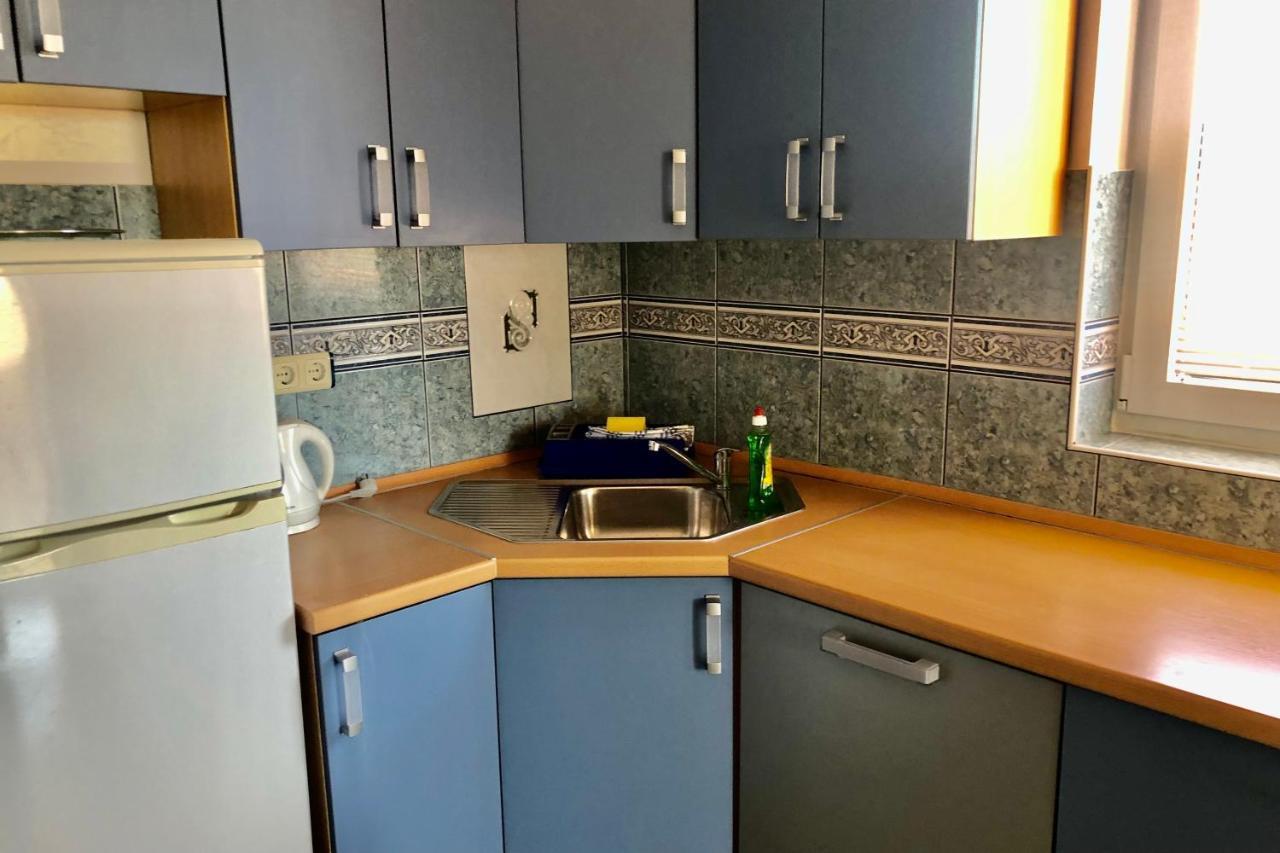 Villa Latina With 6 Apartments And A Shared Pool Vir Esterno foto