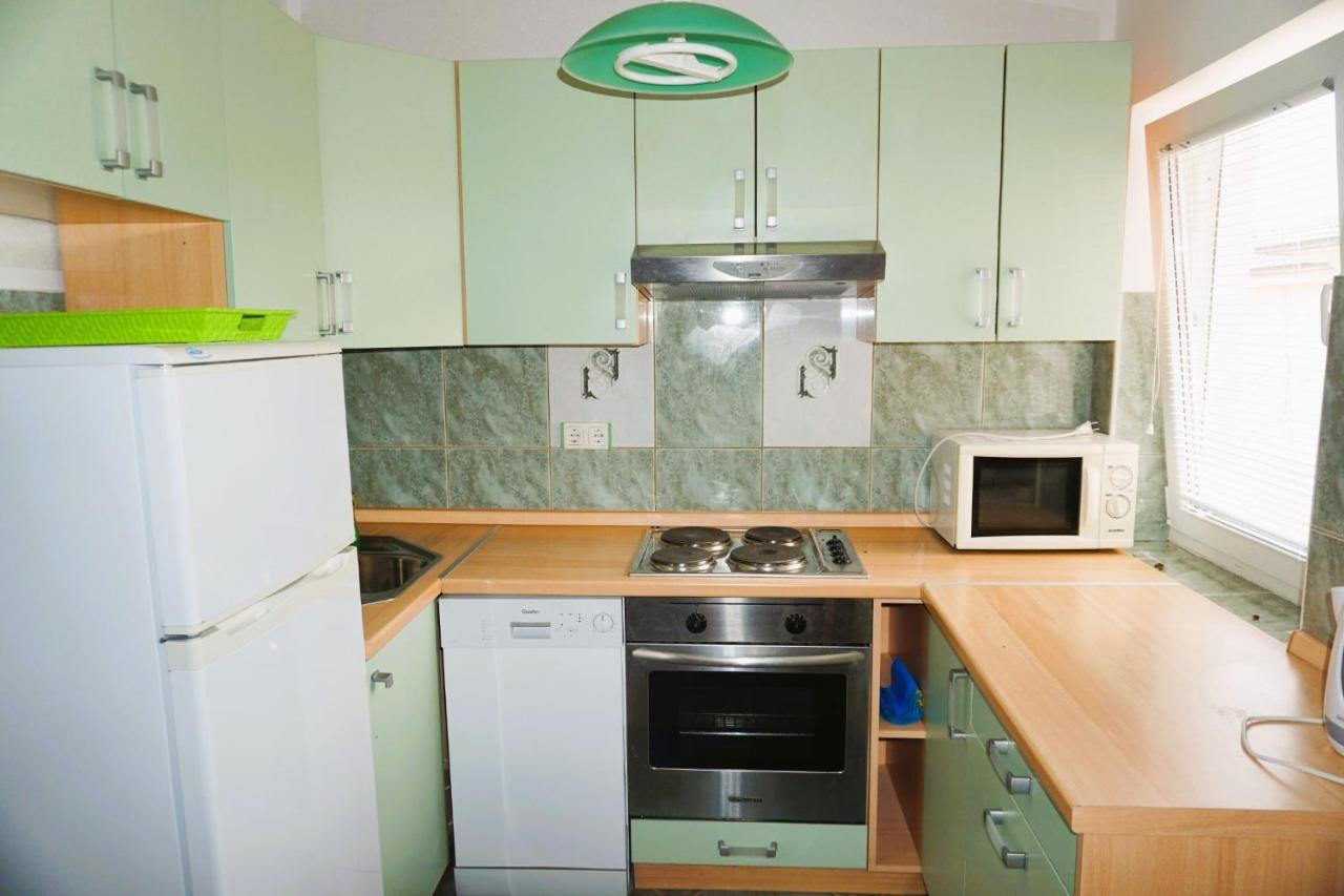 Villa Latina With 6 Apartments And A Shared Pool Vir Esterno foto
